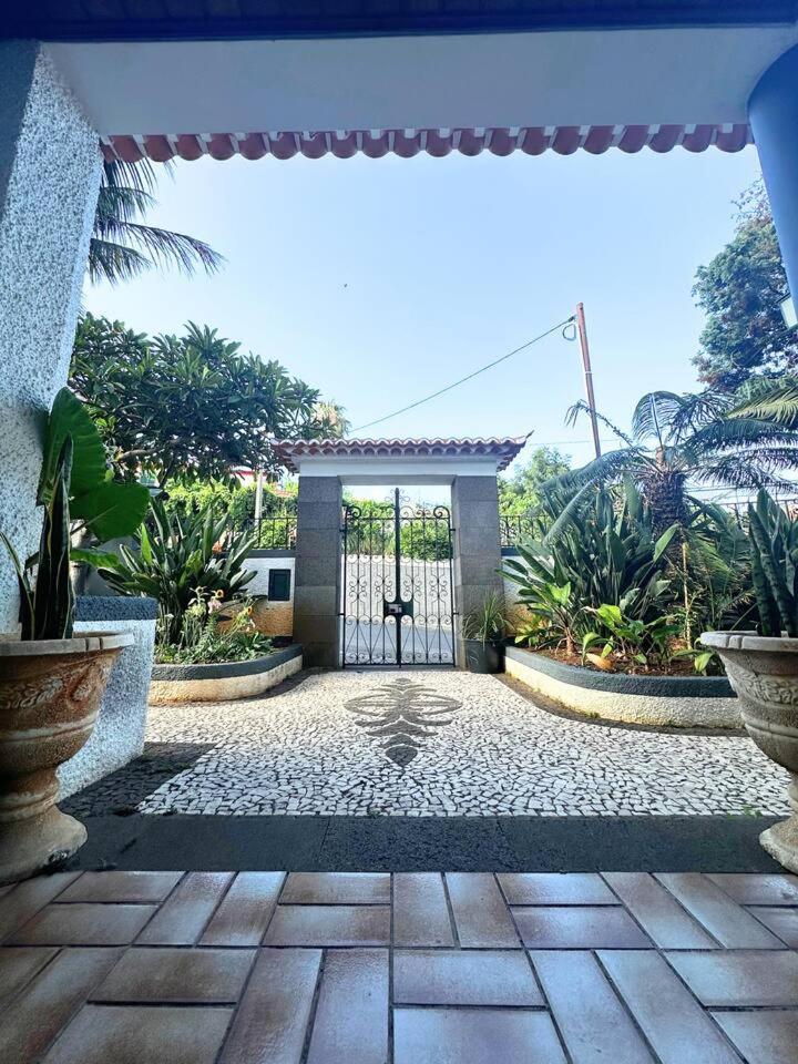 A Fortaleza Do Pico Vandrerhjem Funchal (Madeira)
